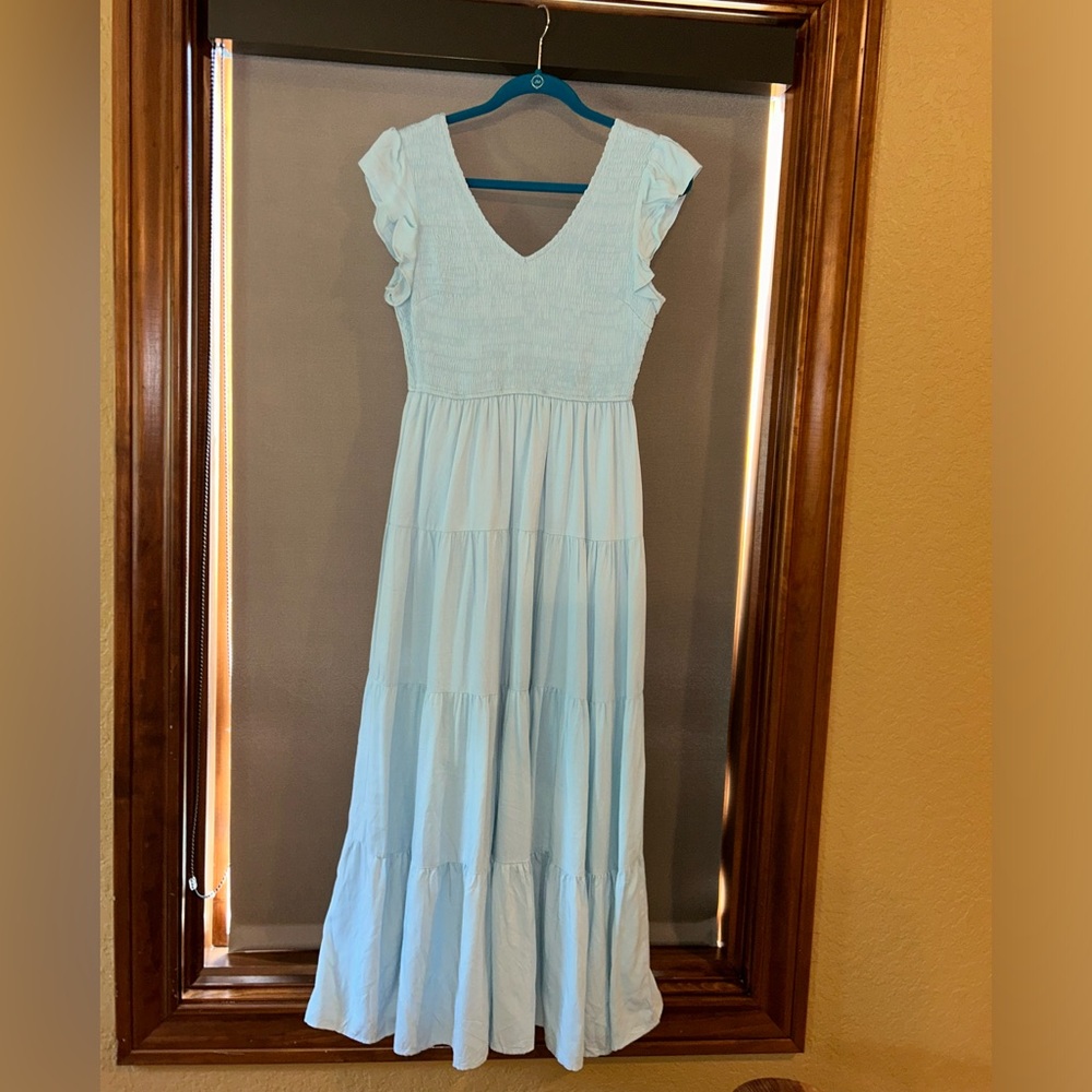 Elegant Light Blue Maxi Dress